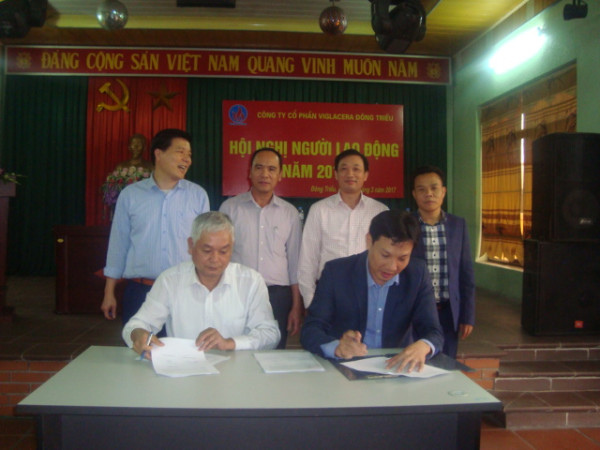 Công ty CP Viglacera Đông Triều tổ chức Hội nghị Người lao động năm 2017